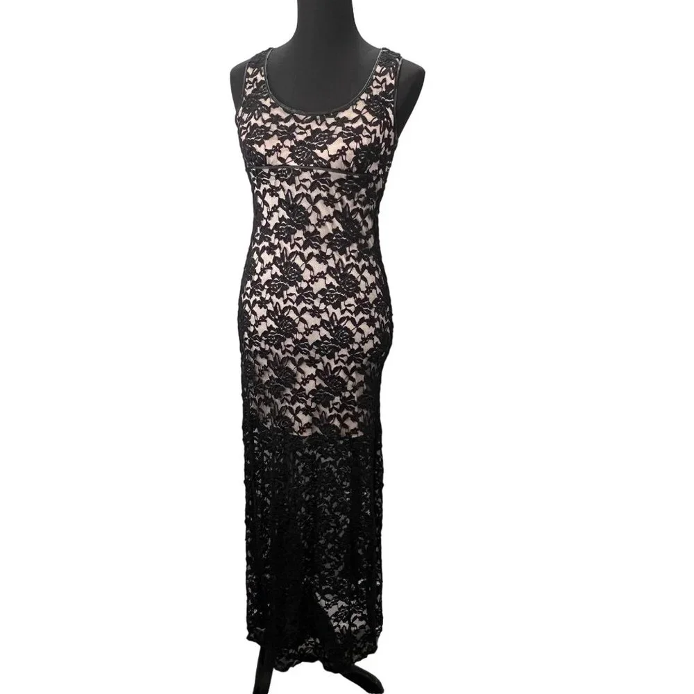 Windsor Dresses | Windsor Black Lace Nude Sheath Evening Dress S Prom Formal Lace Up Back | Color: Black | Size: S | Barrettboutique's Closet